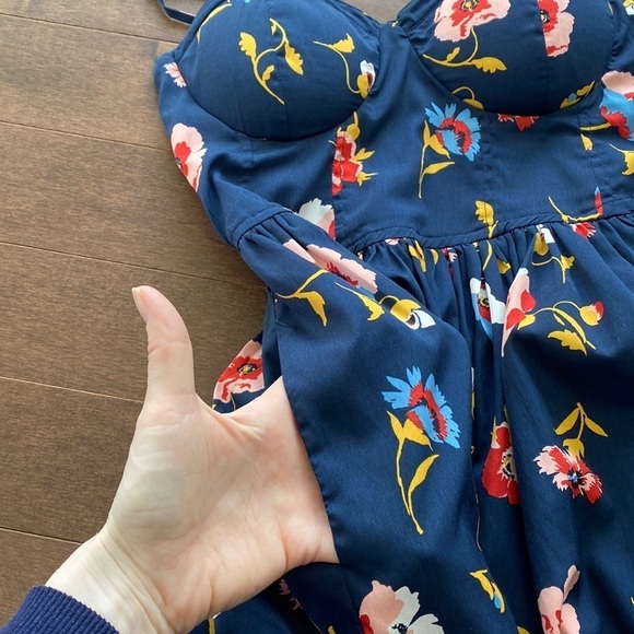 Band of gypsies - summer blue dress with flowers design - size medium - Picture 12 of 16